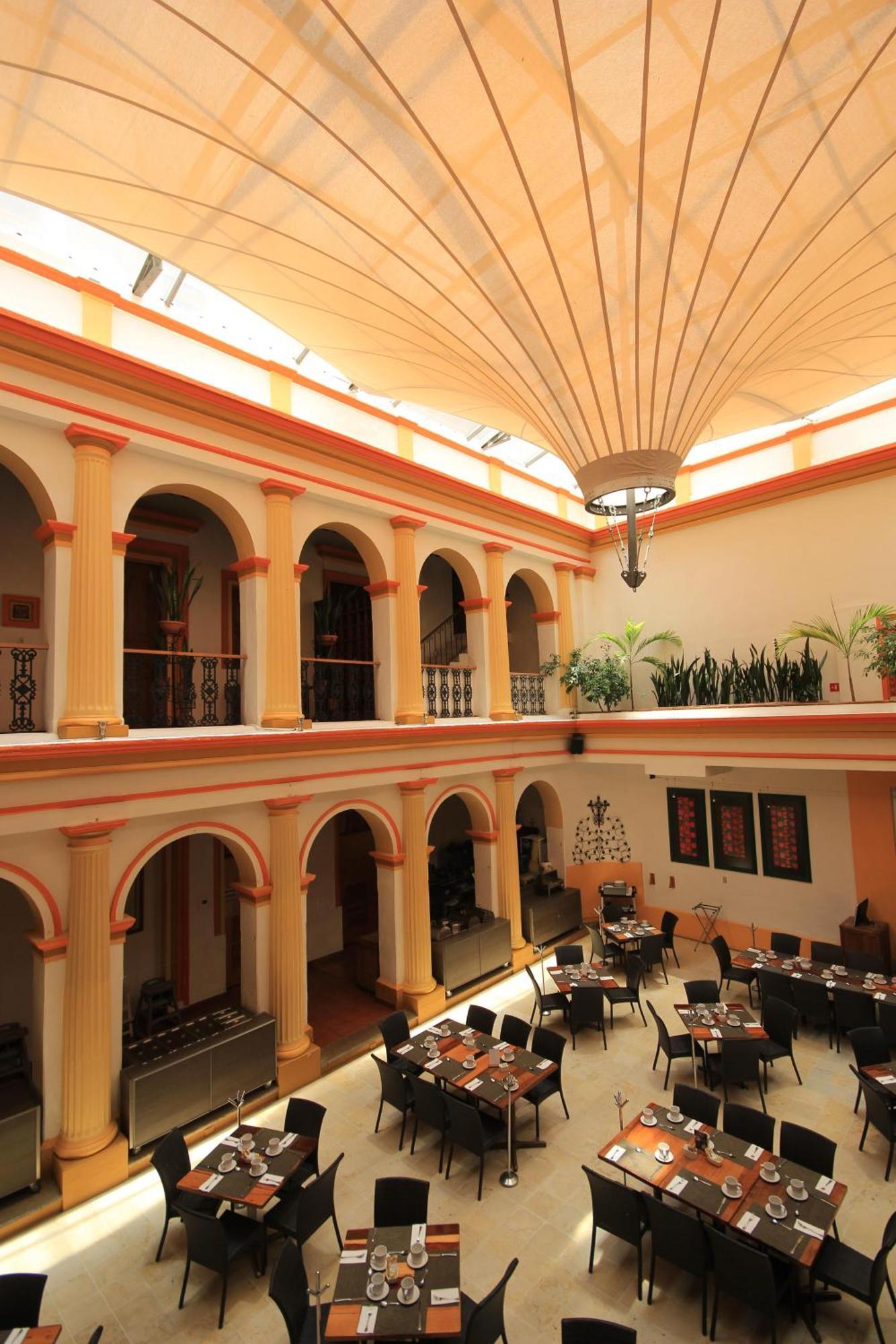 Hotel Ciudad Real Centro Historico San Cristóbal de Las Casas エクステリア 写真