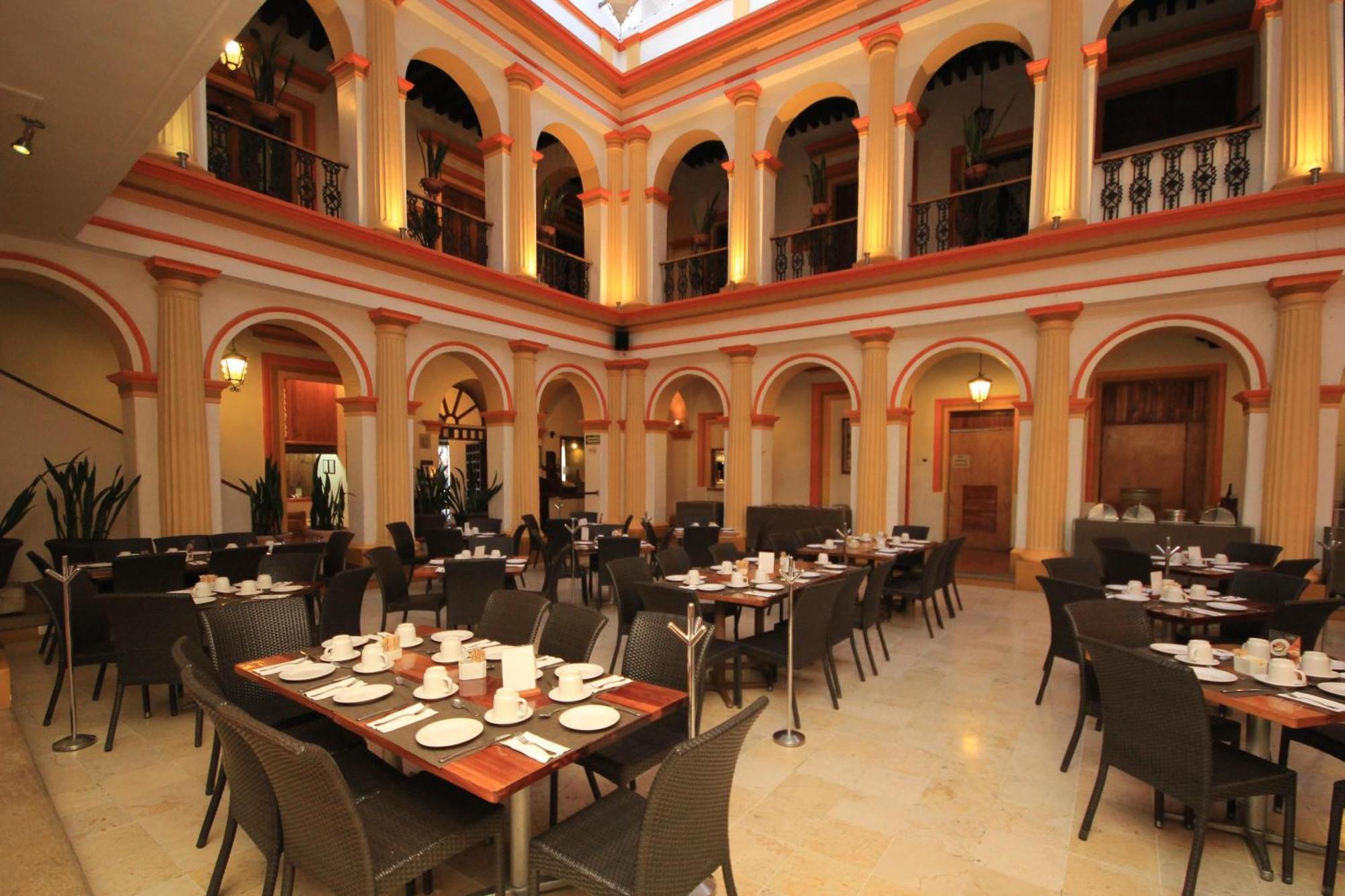 Hotel Ciudad Real Centro Historico San Cristóbal de Las Casas エクステリア 写真