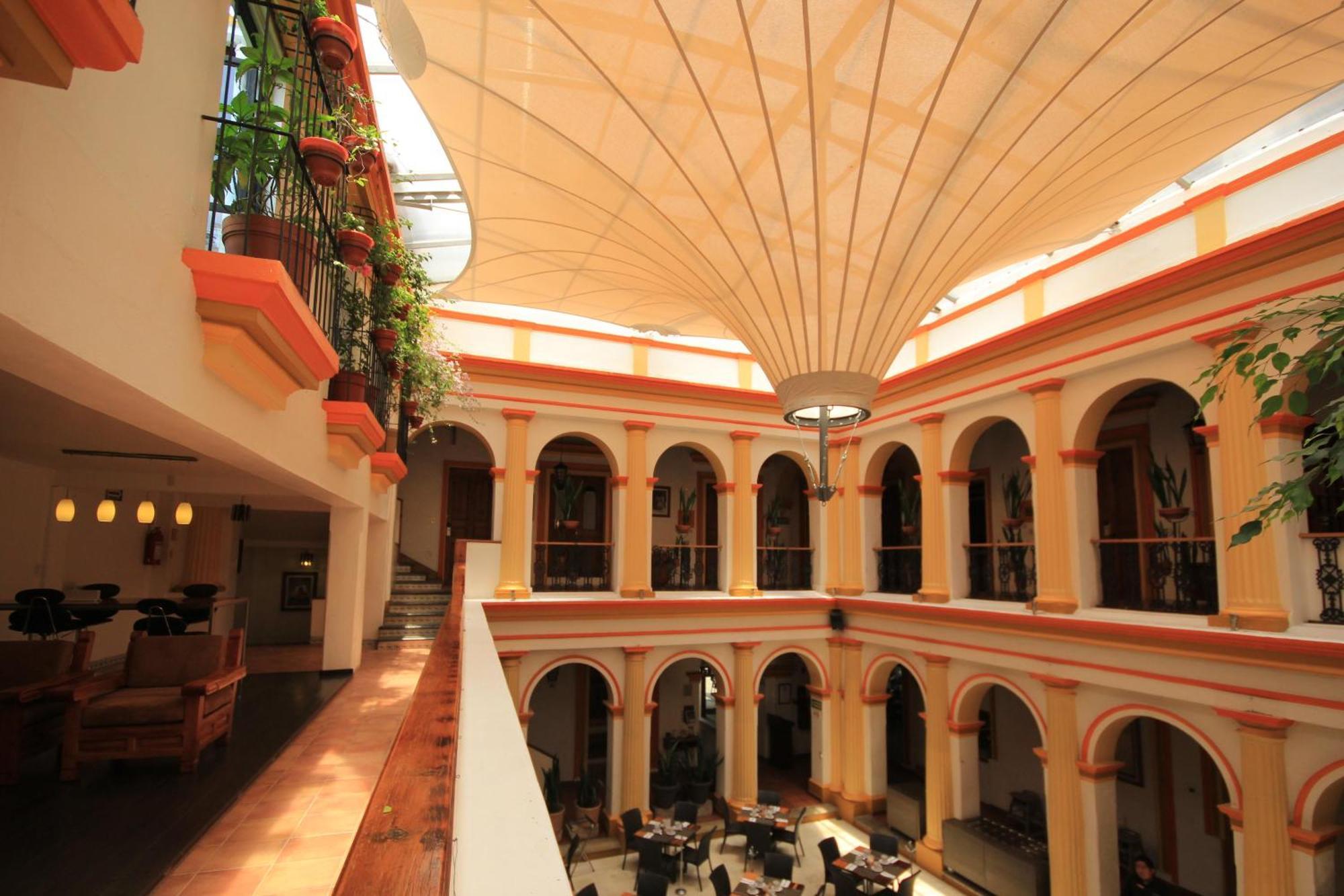 Hotel Ciudad Real Centro Historico San Cristóbal de Las Casas エクステリア 写真