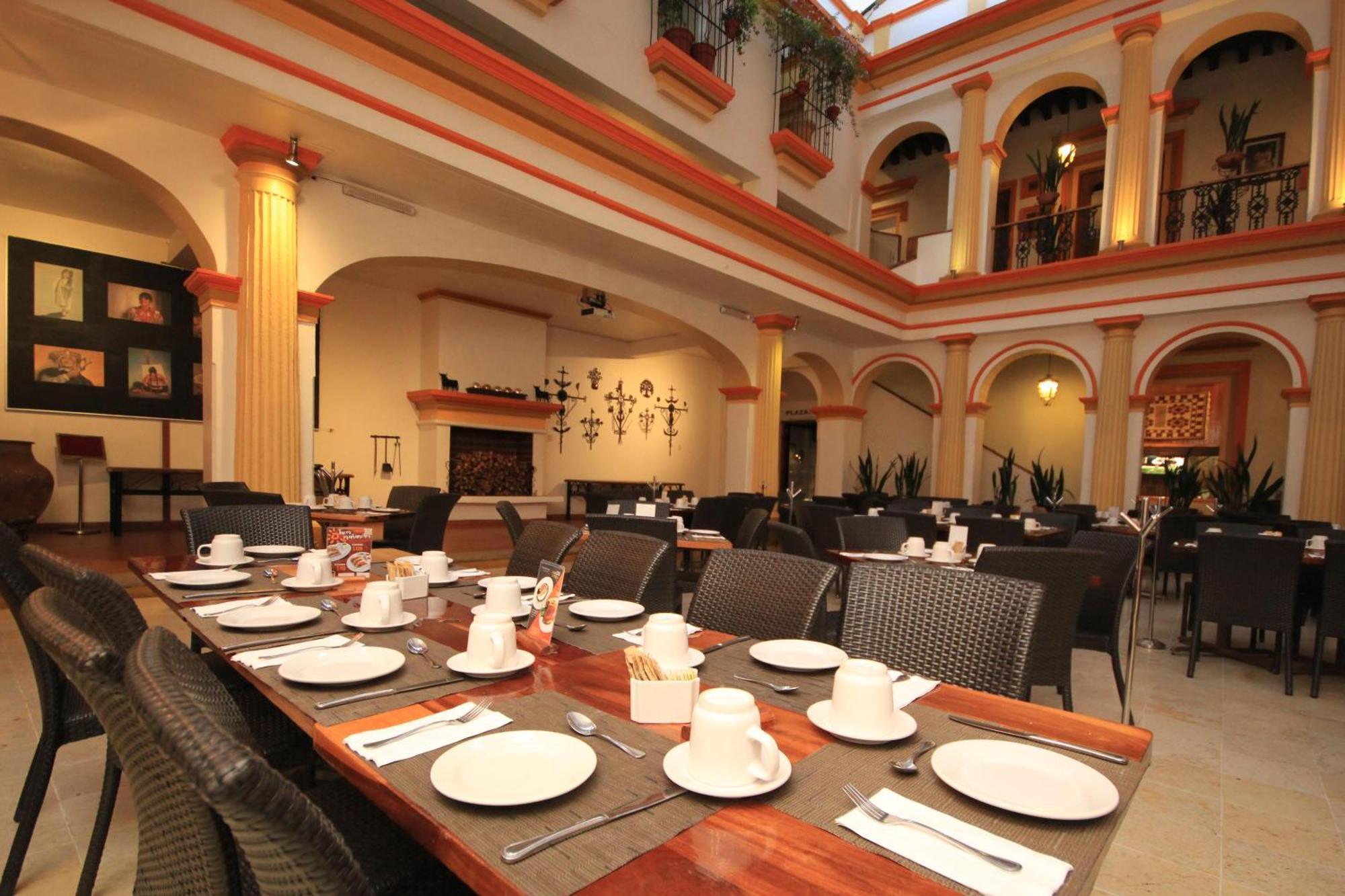 Hotel Ciudad Real Centro Historico San Cristóbal de Las Casas エクステリア 写真