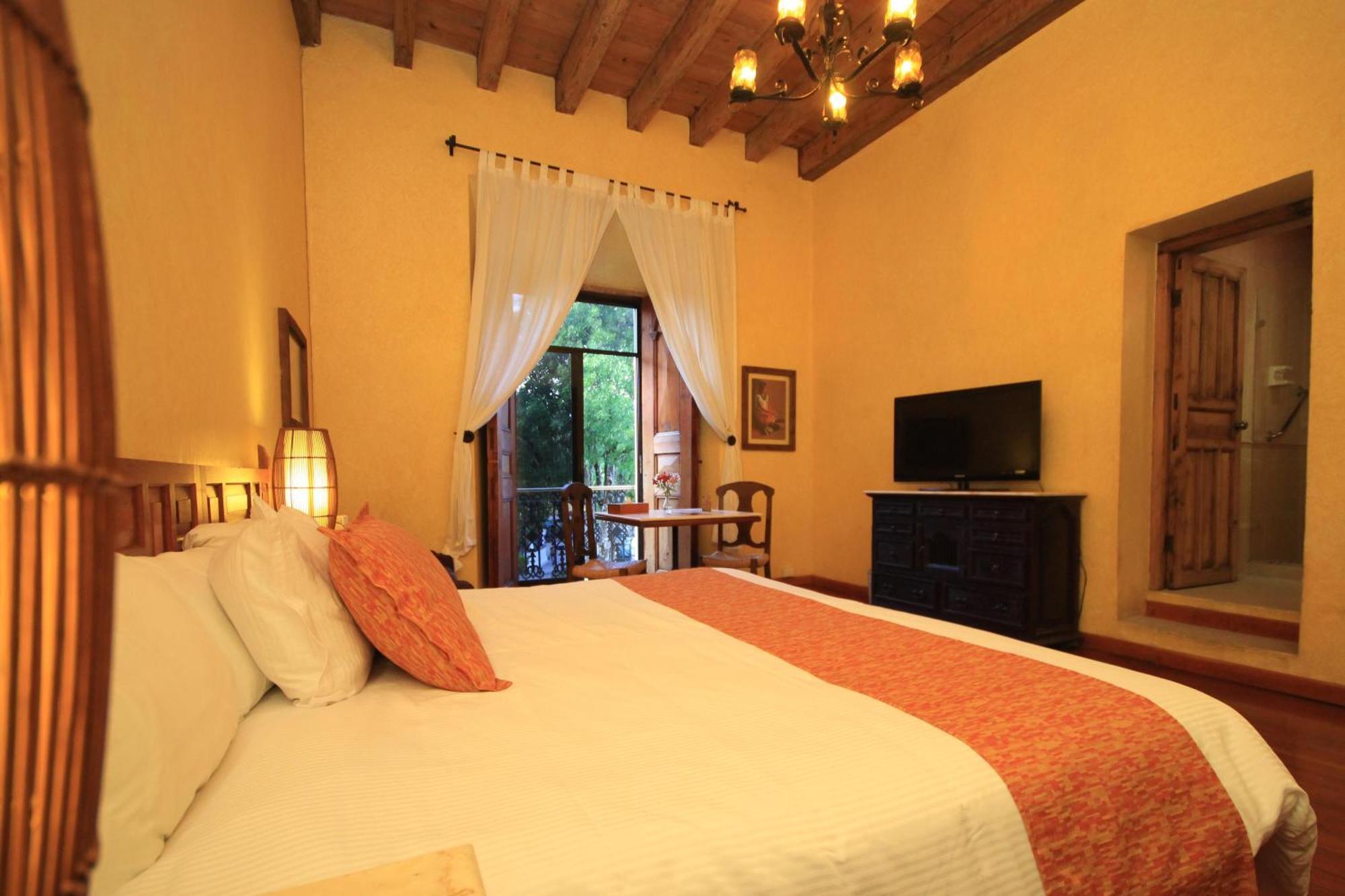 Hotel Ciudad Real Centro Historico San Cristóbal de Las Casas エクステリア 写真