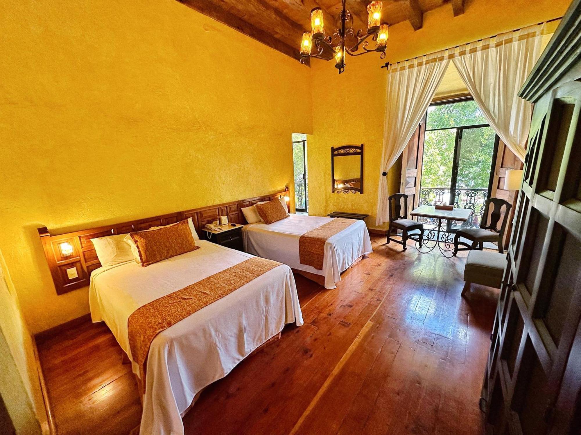 Hotel Ciudad Real Centro Historico San Cristóbal de Las Casas エクステリア 写真